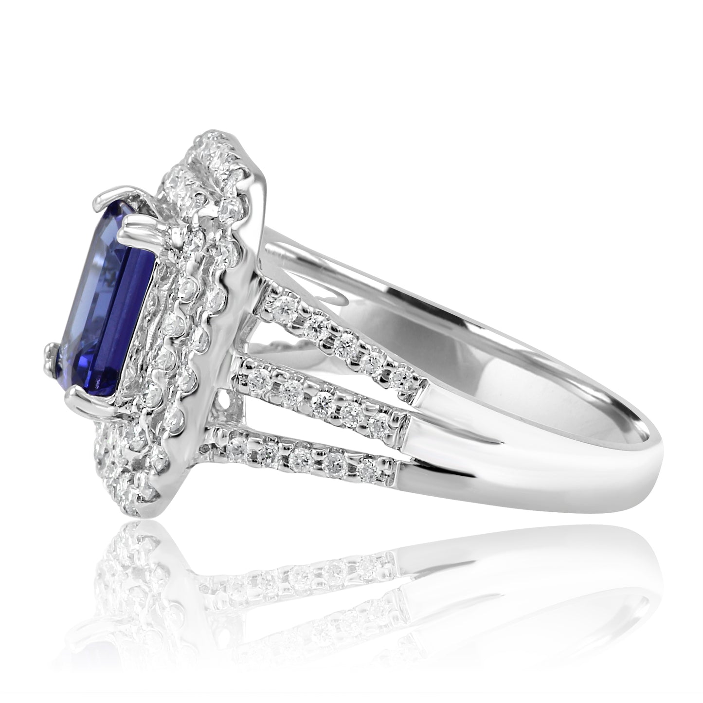 Dazzling Tanzanite Ring 18K White Gold
