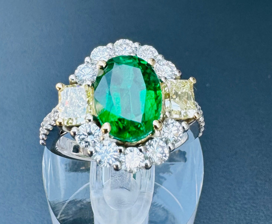 5.05 CT,TW, GIA Certified Natural Emerald, Fancy Yellow & White Diamond Handcrafted in 18K White Yellow Gold