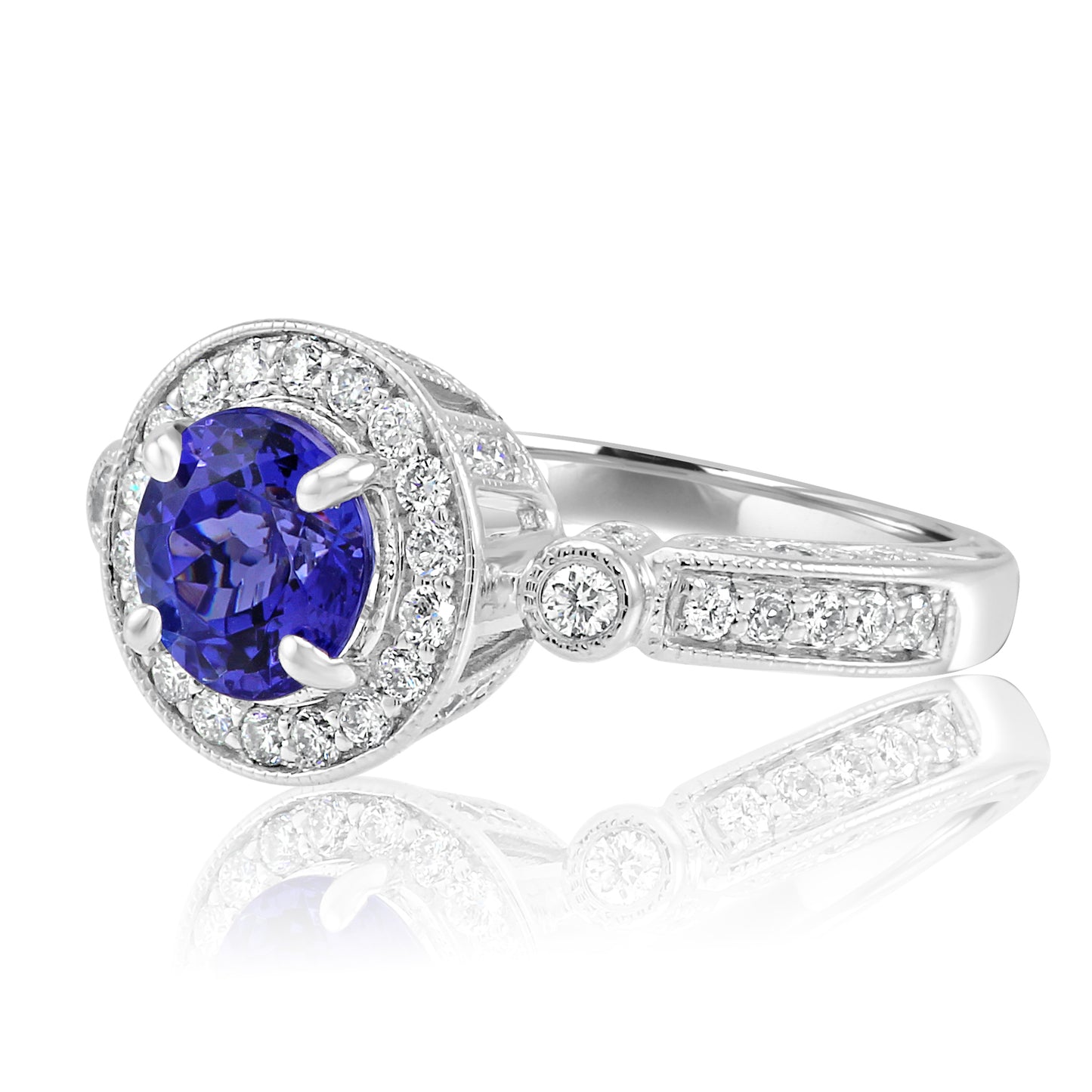 Stunning Tanzanite 14K White Gold Ring