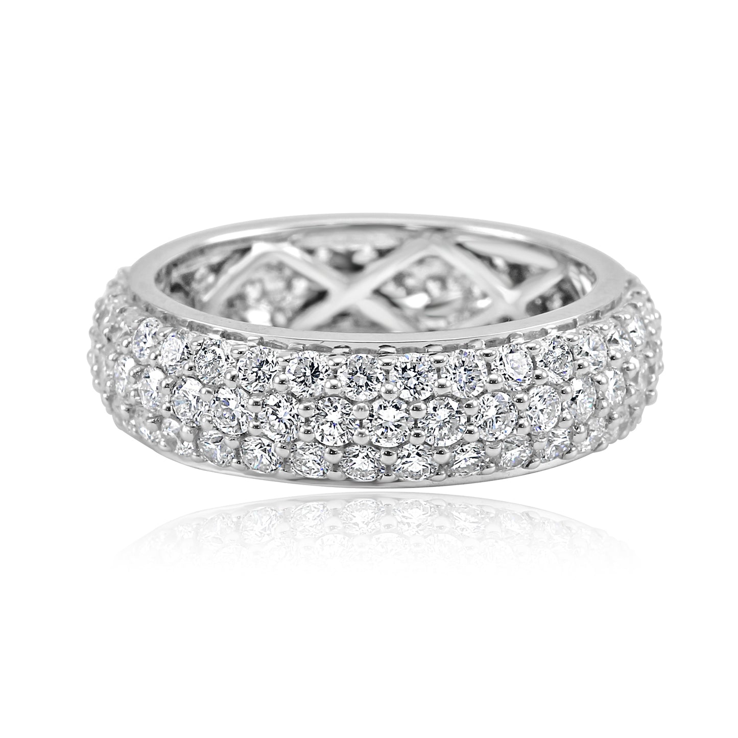 Shimmering Enternity Band 2.70 Carat 18K White Gold